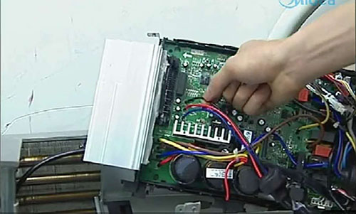 台江美的空调电话是多少